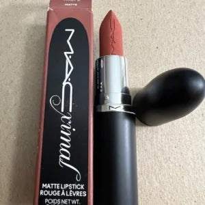 Taupe 616 3.5gm LIPSTICK